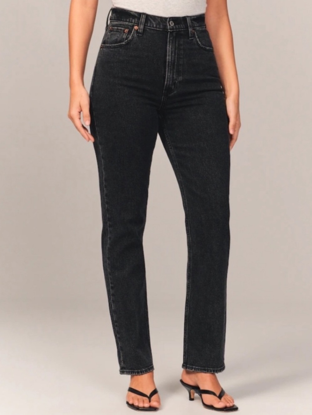 Abercrombie & Fitch The Ankle Straight Ultra High Rise Curve Love Black Short